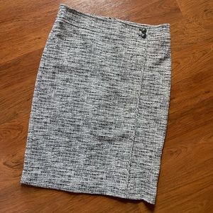 Ann Taylor Black & White Tweed Skirt